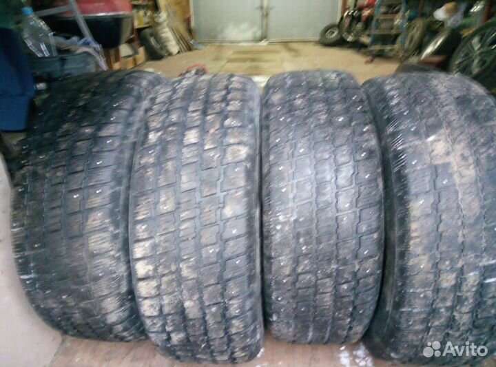 Cooper Weather-Master Snow 225/60 R17