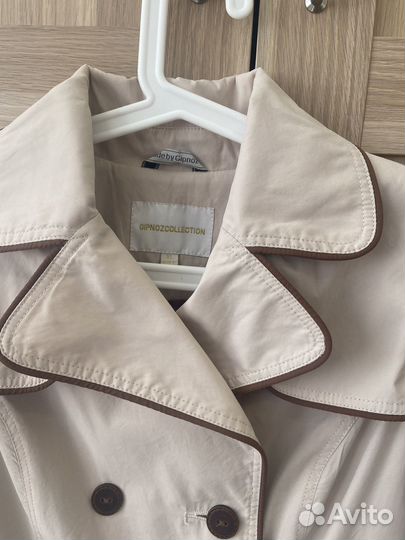 Плащ женский