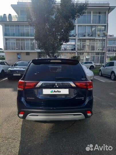 Mitsubishi Outlander 2.4 CVT, 2018, 80 000 км