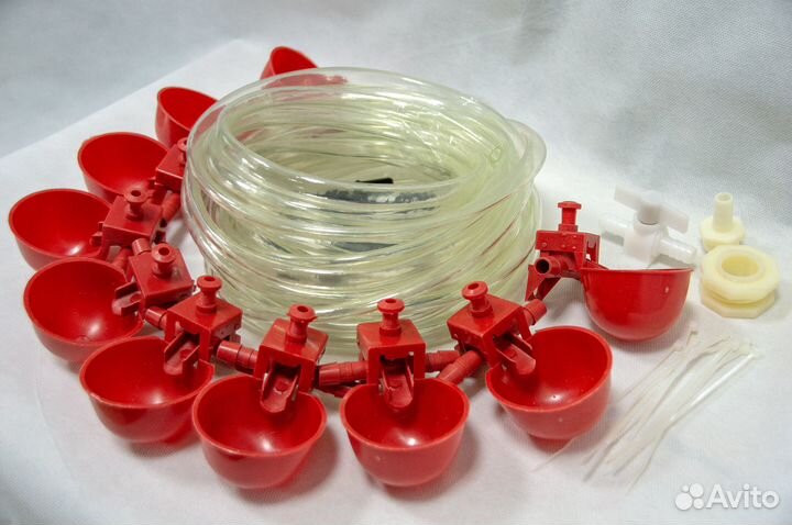 Комплект чашечная поилка для птиц, кур, перепелов