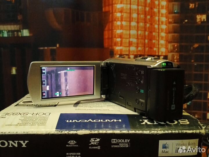 Видеокамера Sony dsr-sx83e