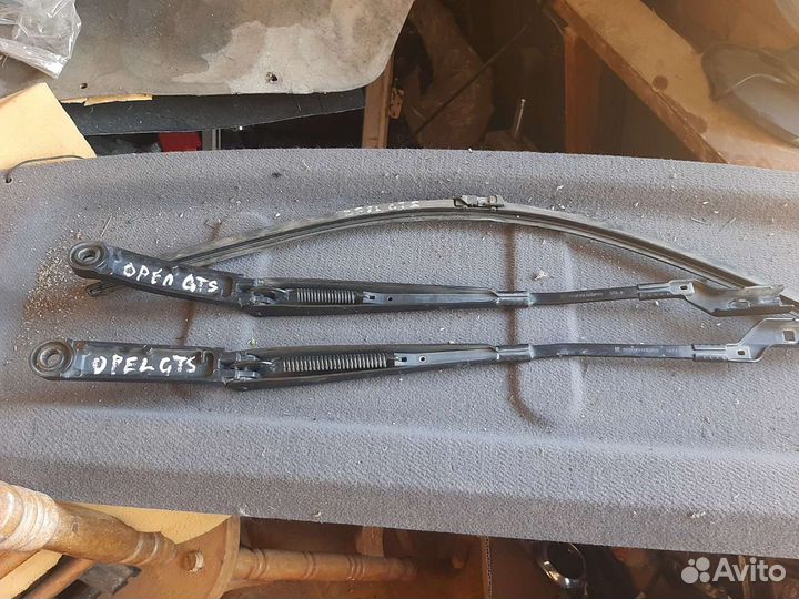 Трапеции на Опель Астра J GTC купе