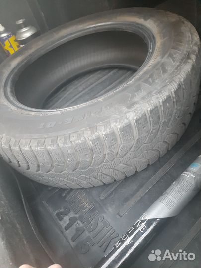Bridgestone Blizzak Spike-01 185/65 R15