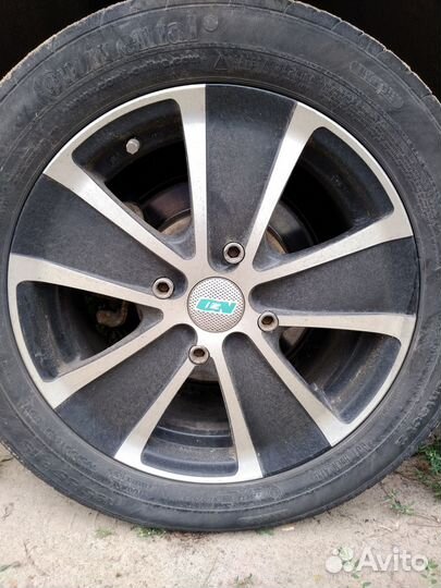 Литые диски R15 фирмы 