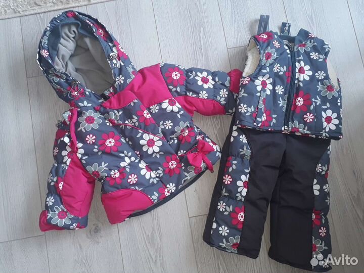 Зимний комбинезон для девочки