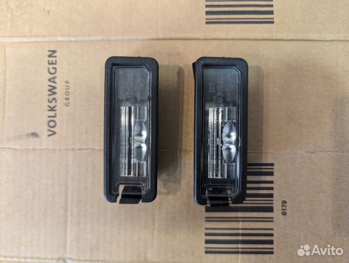 Фонарь освещения номерного знака VW Polo LB 2020