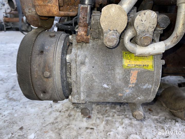 Компрессор кондиционера Mitsubishi Carisma DA2A AK