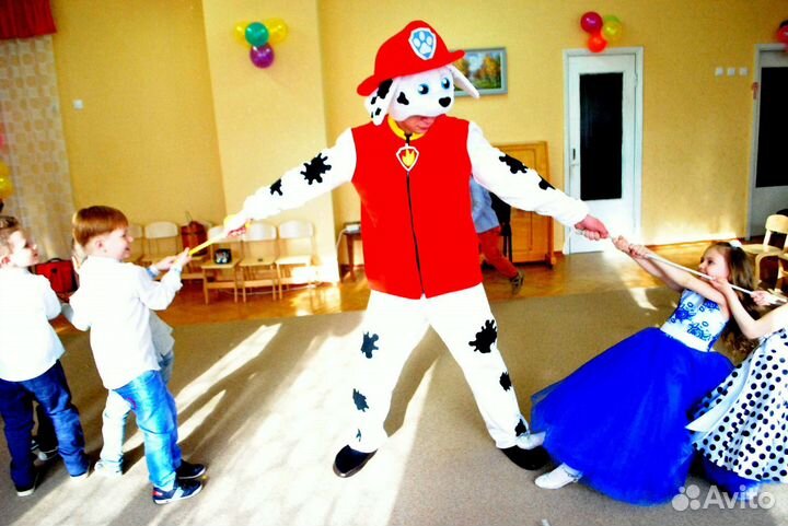 Фокусник зверюшки аниматорышоу на детские праздики