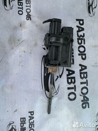 Активатор лючка бензобака Renault Fluence 1