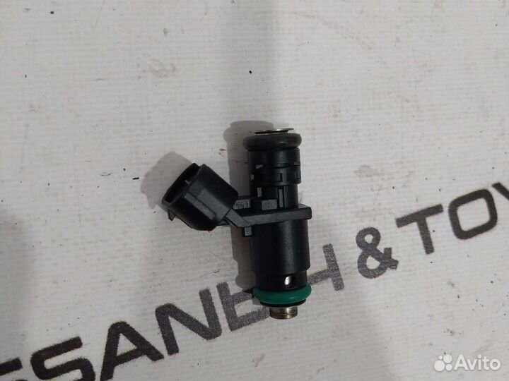 Форсунка топливная Volkswagen Skoda