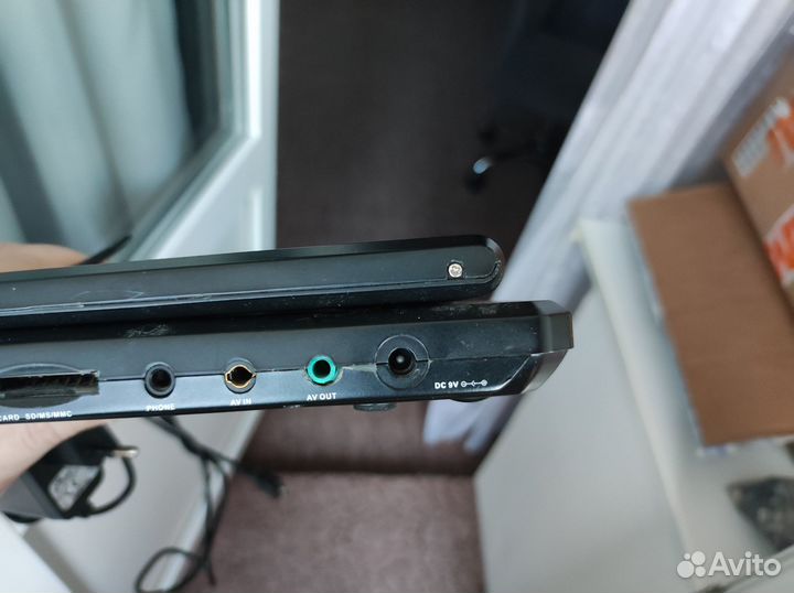 Портативный двд проигрыватель