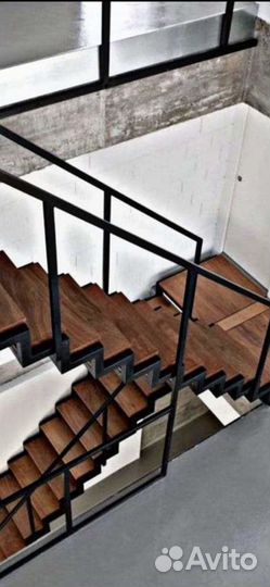 Лестница металлическая