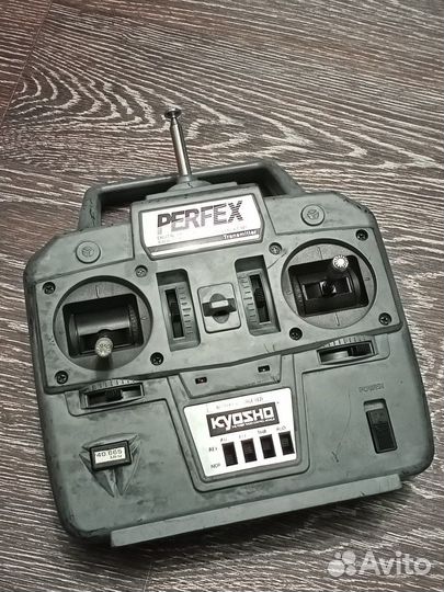 Комплект радиоуправления Kyosho Perfex KT-9P