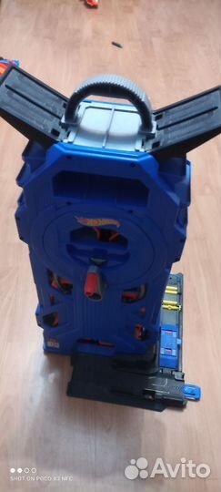 Hotwheels мойка, гараж, акула