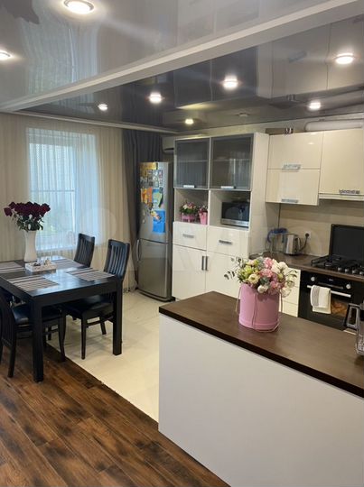 4-к. квартира, 80 м², 5/5 эт.