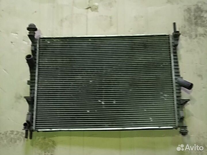 Радиатор Форд Транзит 2.2 2.4 2006-2014