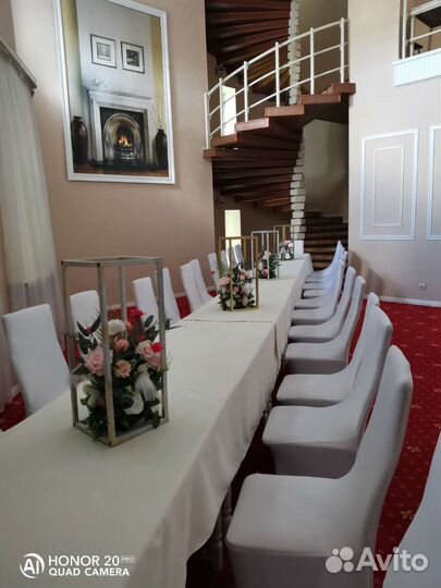 Чехлы на стулья белые