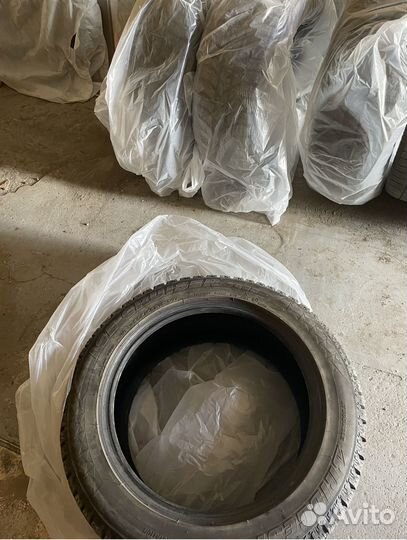 Bridgestone Ice Cruiser 7000 205/55 R16