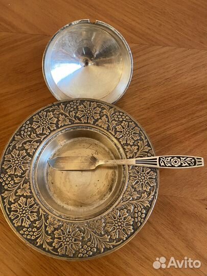 Икорница латунь винтаж