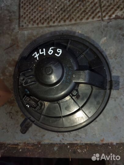 Автозапчасти для иномарок вентилятор