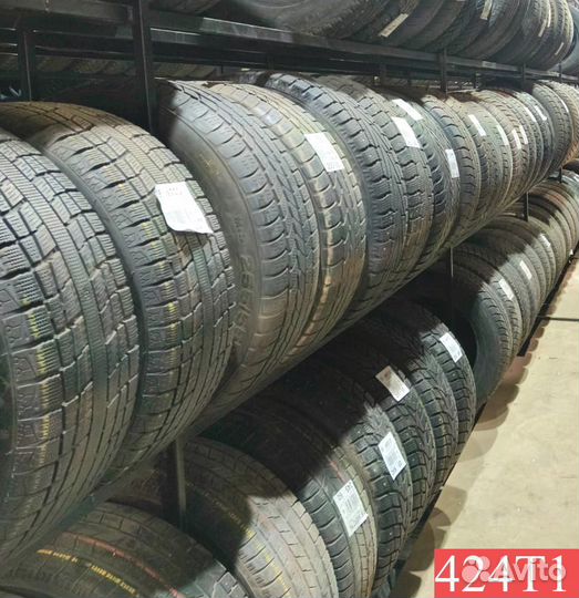 Kumho I'Zen KW31 235/55 R17 100N