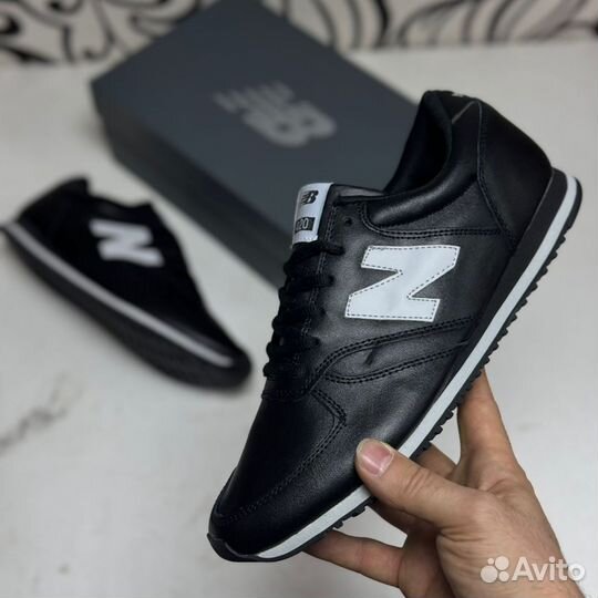 Кроссовки мужские new balance