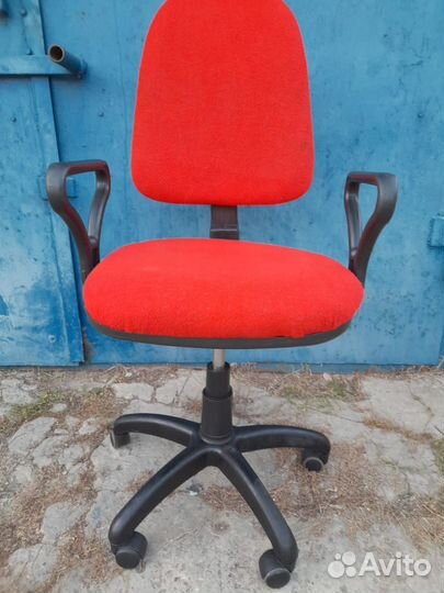Компьютерное кресло бу
