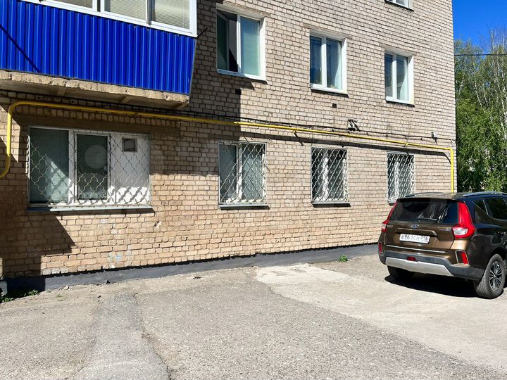 Свободного назначения, 140 м²
