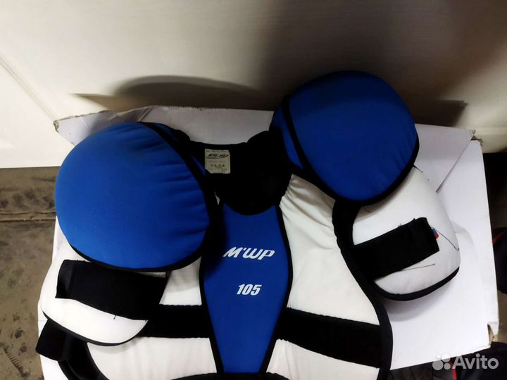 Хоккейная форма