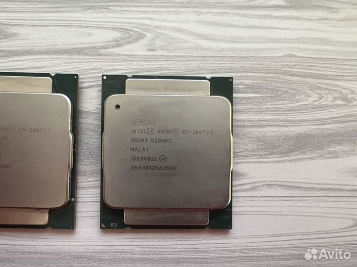 Процессоры Xeon E5 2667v3 3.2ггц