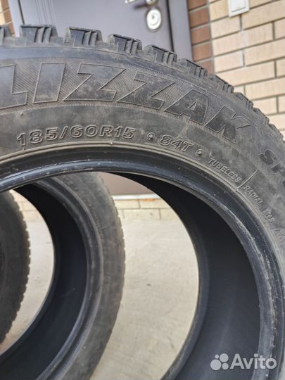 Bridgestone Blizzak Spike-01 185/60 R15