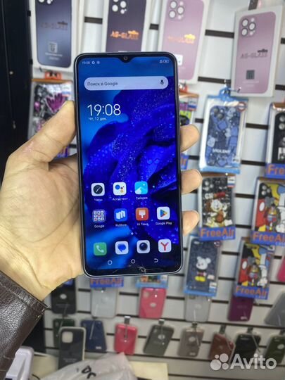 TECNO Spark 10c, 4/64 ГБ