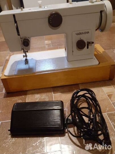 Швейная машина Чайка 134