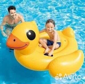 Надувной плот матрас круг Уточка intex 147*147*81