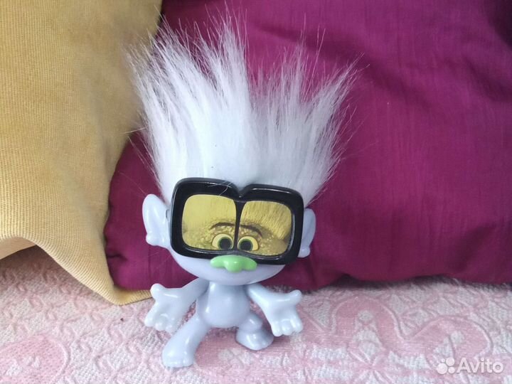 Игрушка из макдональдса