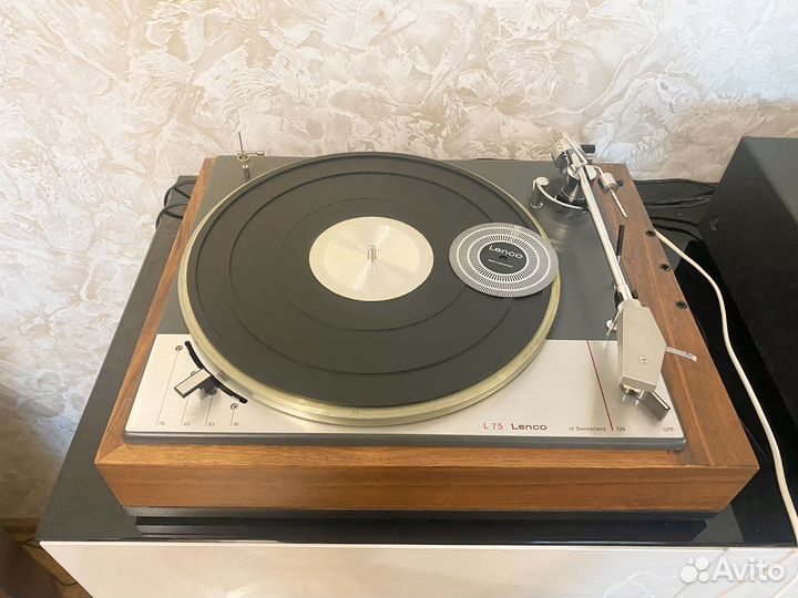 Lenco L75