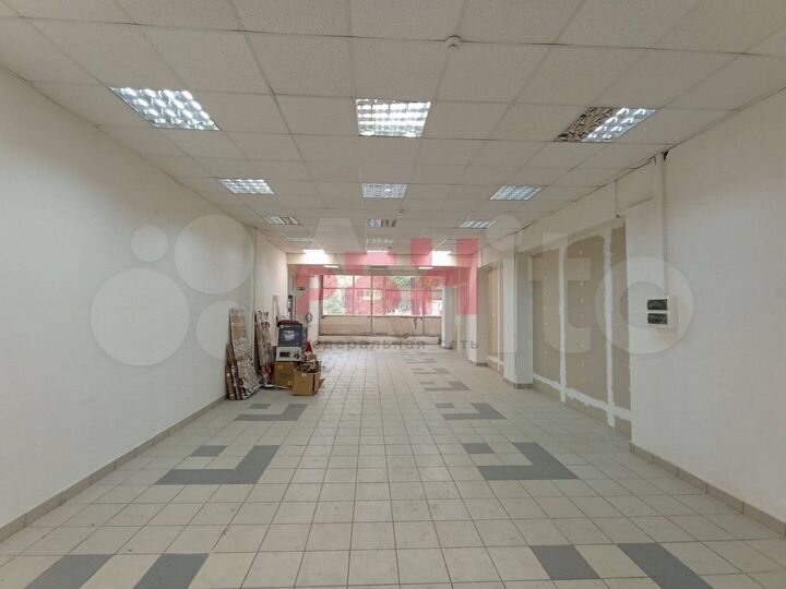 Торговое 230м2 1 линий пр. Кирова