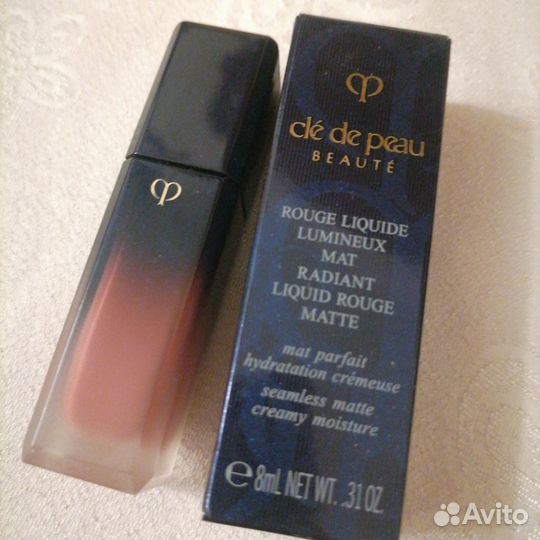 Матовая помада cle de peau 04