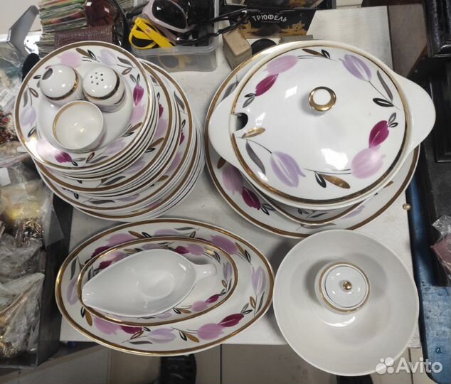 Большой столовый сервиз на 6 персон 