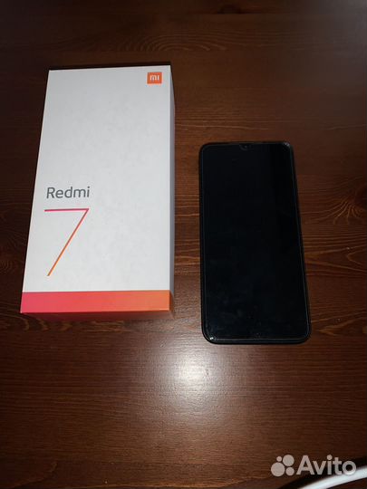 Xiaomi Redmi 7, 3/32 ГБ