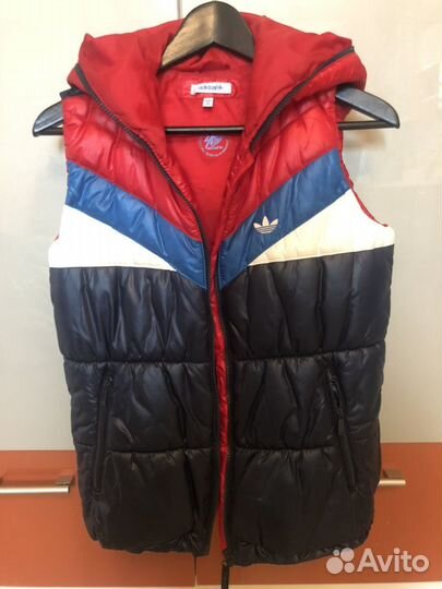 Жилет Adidas 42-44