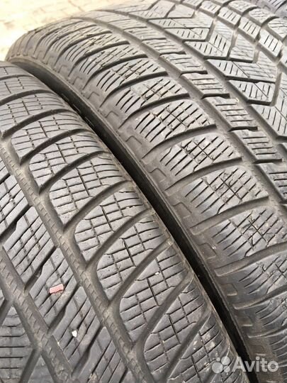 Pirelli Scorpion Winter 275/40 R21 и 305/35 R21