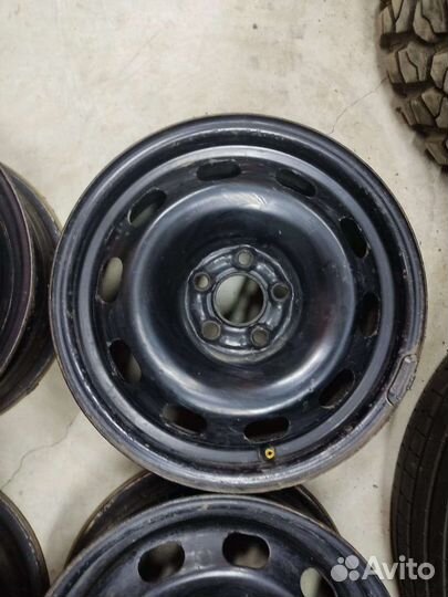 VW Polo R15 5x100 4 диска