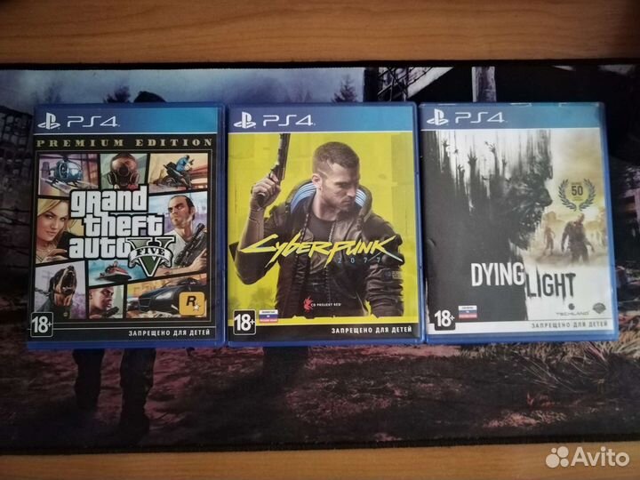 Sony PlayStation 4 Pro + 3 диска