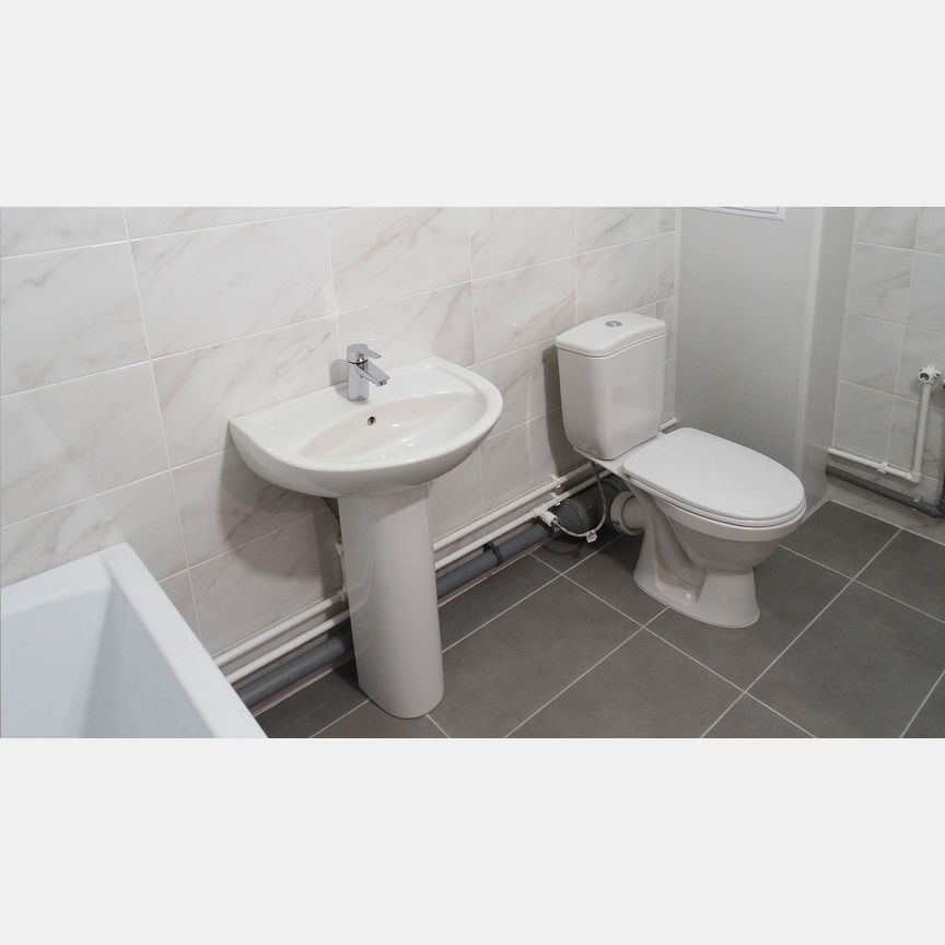 3-к. квартира, 83 м², 2/20 эт.