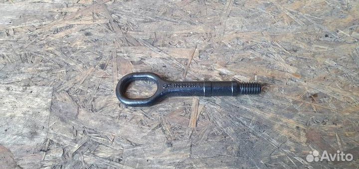 Крюк буксировочный Volkswagen Golf V 2003-2009