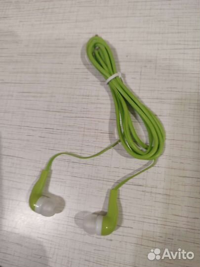 Наушники новые