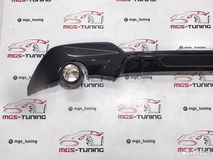 Диффузор BMW 3 G20 M под карбон Akrapovic
