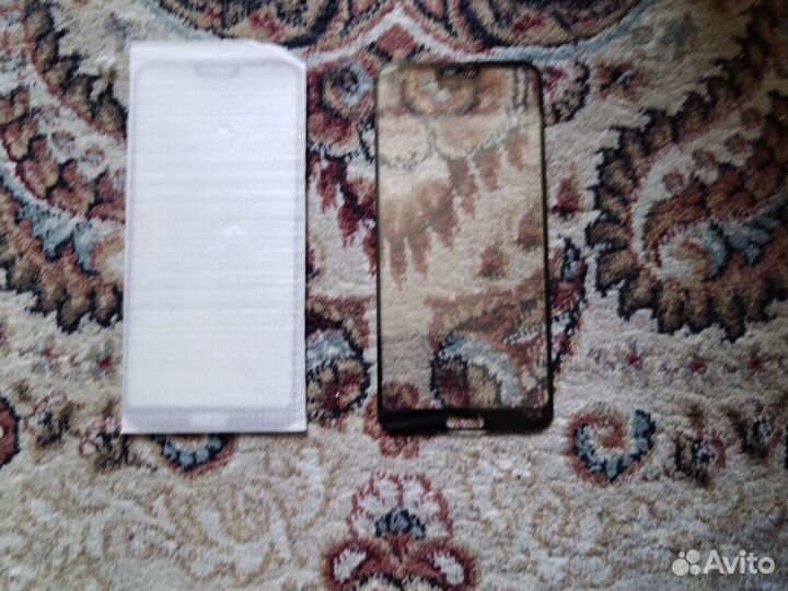 Защитное стекло