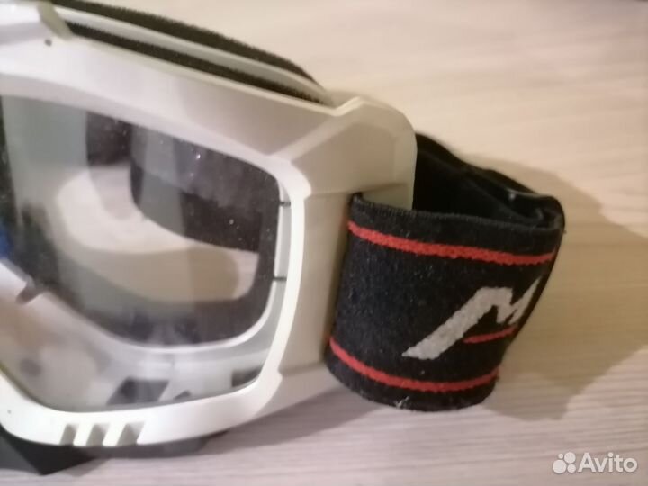 Горнолыжные очки